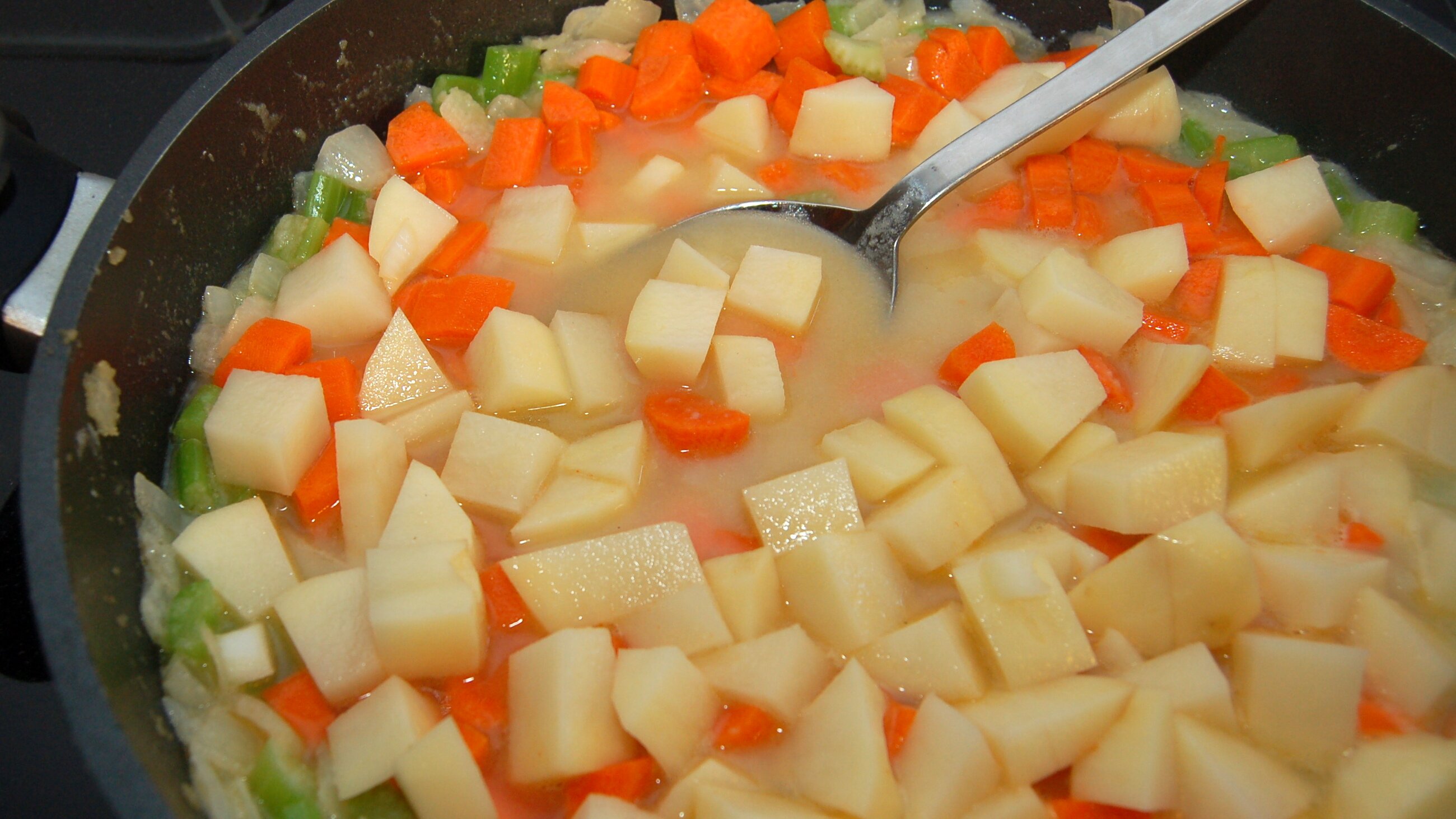 Classic Chicken Pot Pie