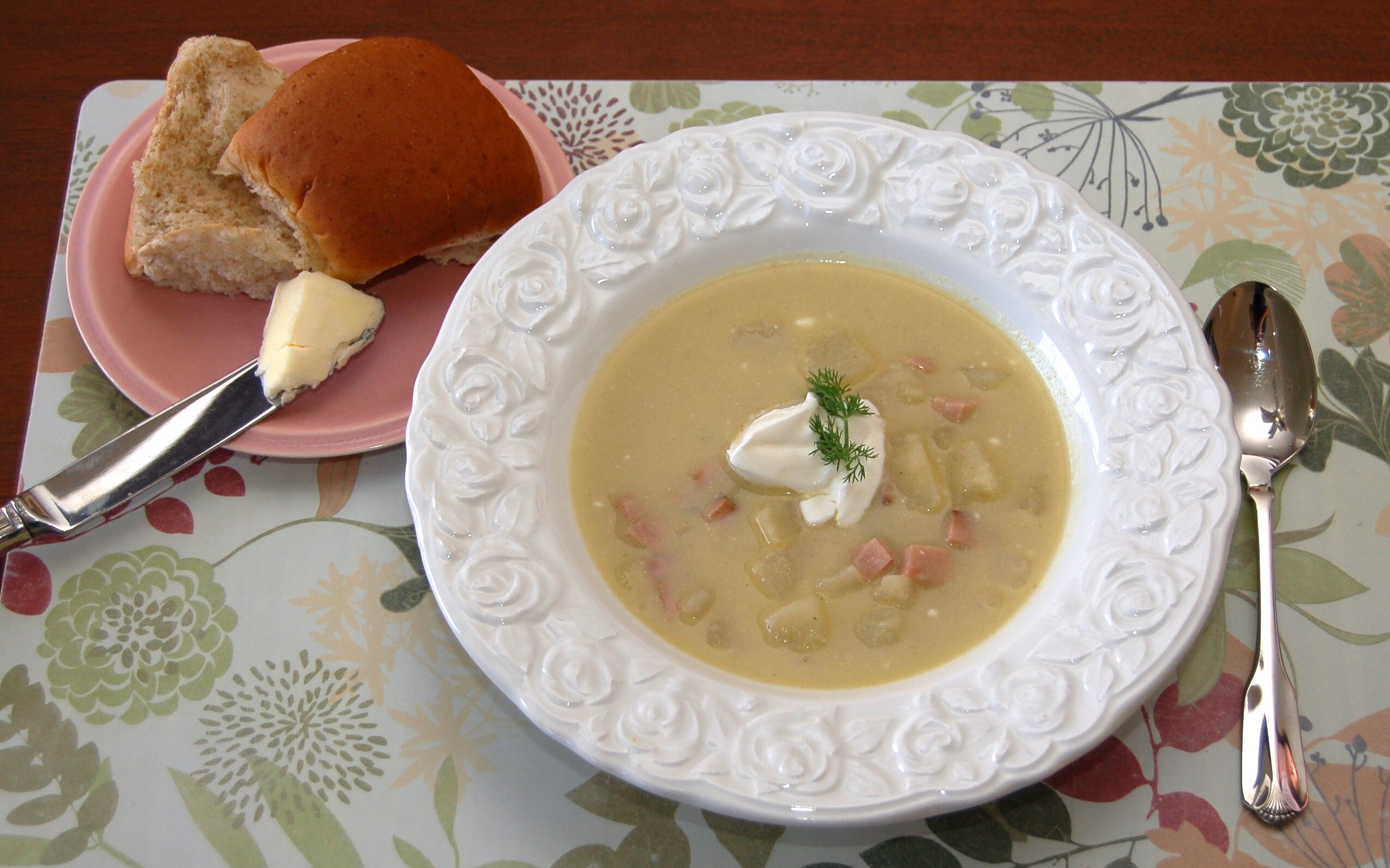 Easy Potato, Leek and Ham Soup