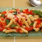 Fresh Tomato and Basil Pasta Salad