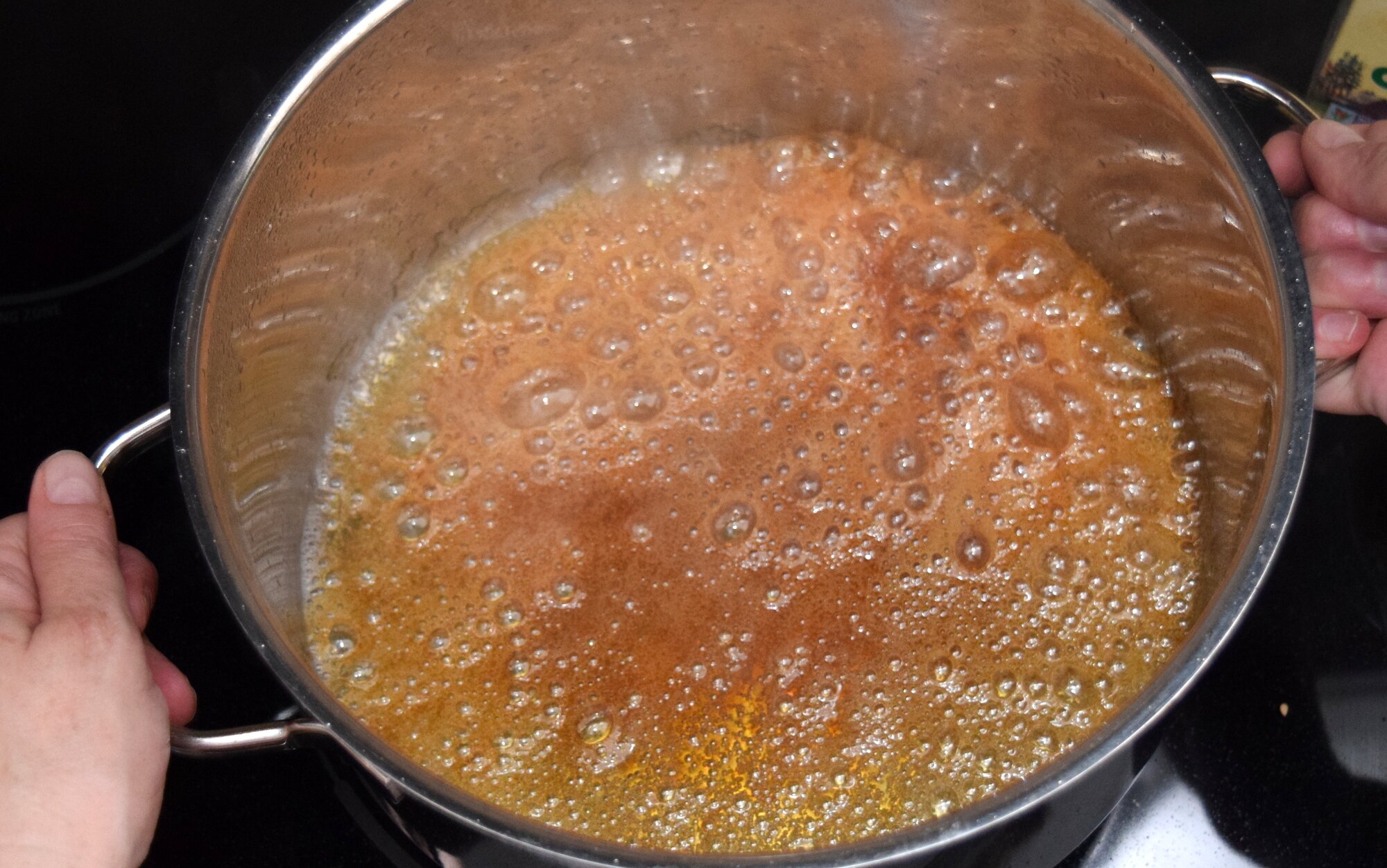 Easy Caramel Sauce – Step by Step Instructions.