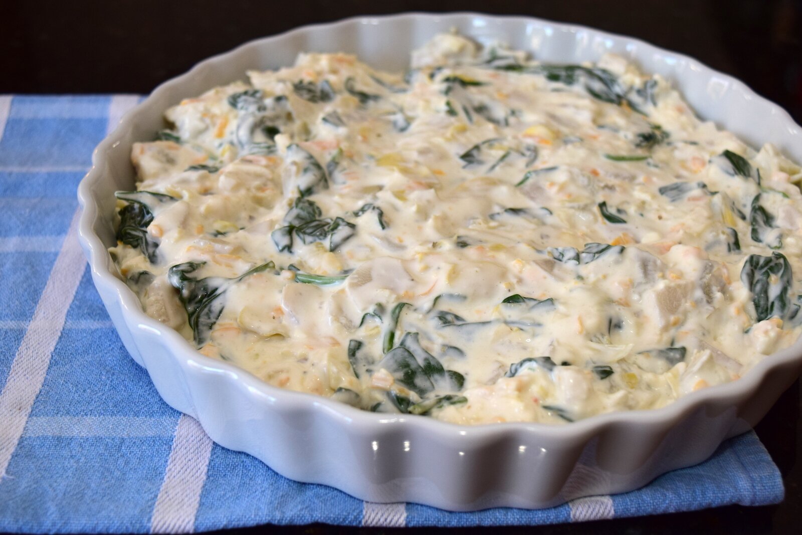 Super Easy Spinach and Artichoke Dip