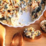 Super Easy Spinach and Artichoke Dip