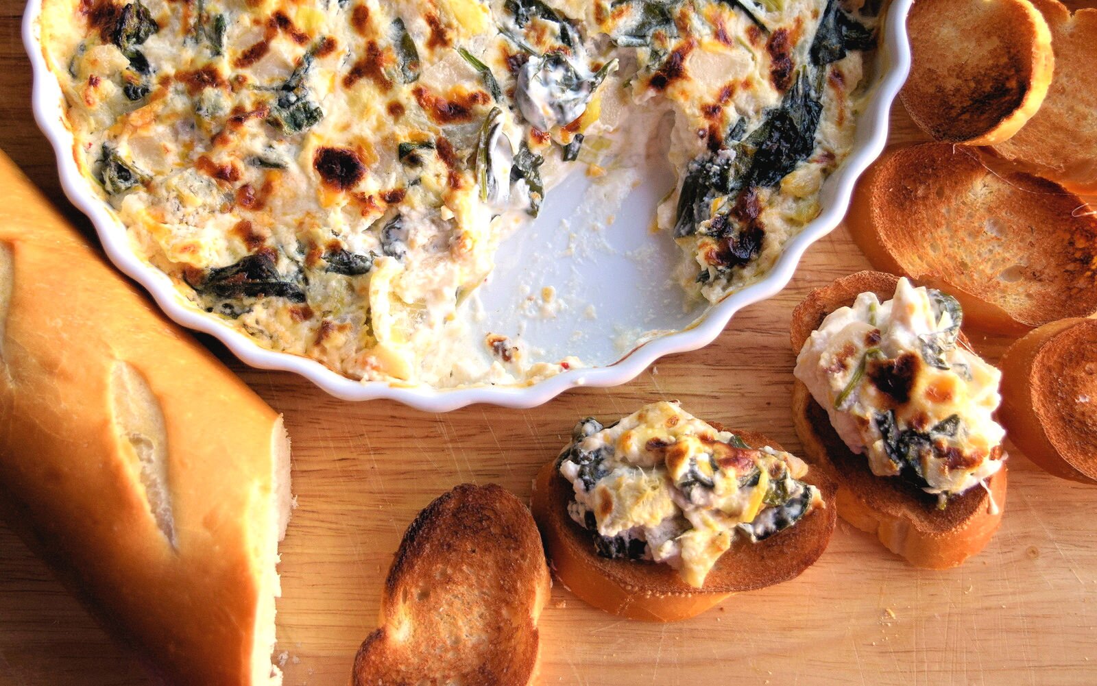 Super Easy Spinach and Artichoke Dip